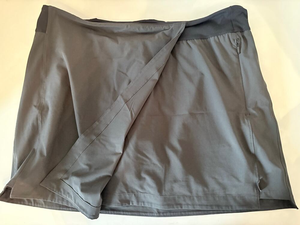 REI skort black size XL regular fit